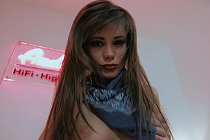 jizzjizz亚洲美女少